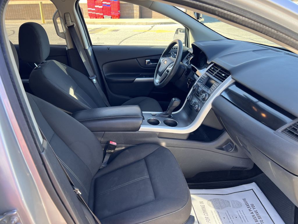 2014 Ford Edge Image 14