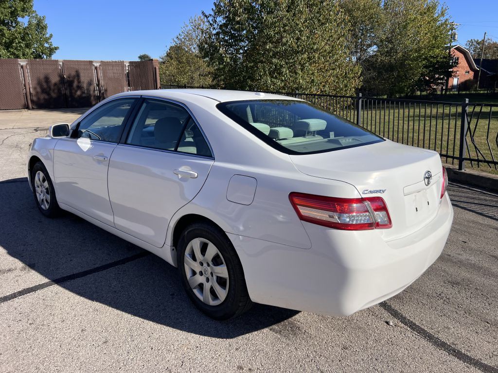 2010 Toyota Camry Image 7