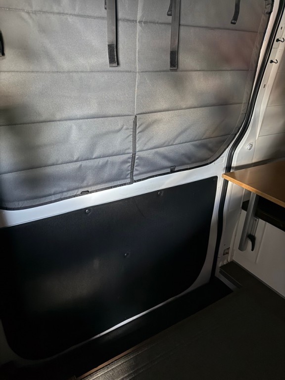 2019 Mercedes-Benz Sprinter Image 9
