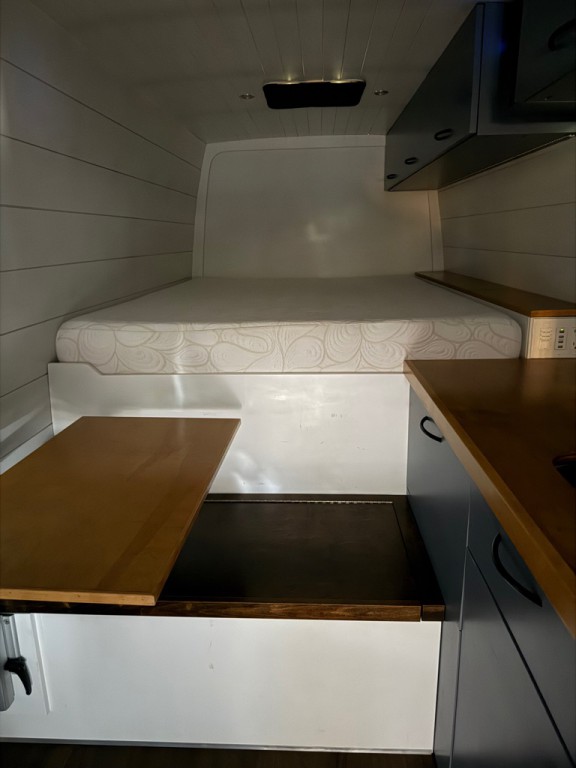 2019 Mercedes-Benz Sprinter Image 12