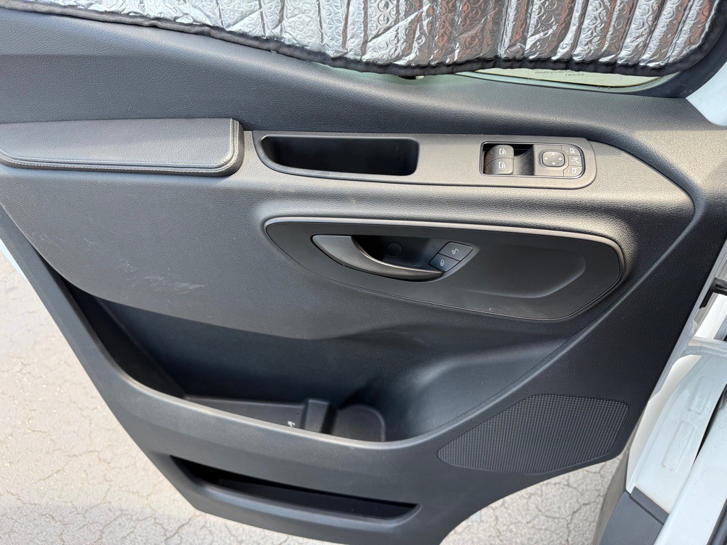 2019 Mercedes-Benz Sprinter Image 19