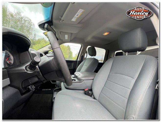 2016 RAM 1500 Image 12