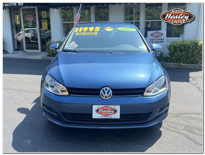2015 Volkswagen Golf Image 2