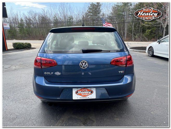 2015 Volkswagen Golf Image 2