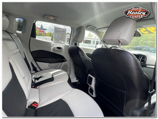 2020 Jeep Compass Image 22