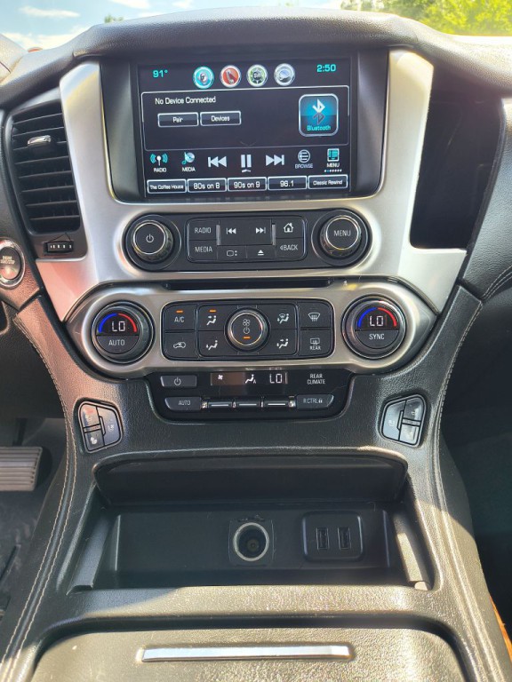 2017 Chevrolet Tahoe Image 5