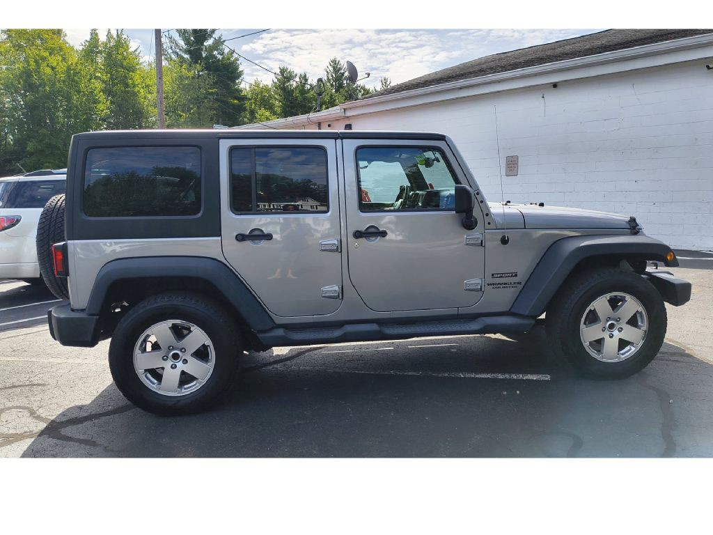 2017 Jeep Wrangler Unlimited Image 4