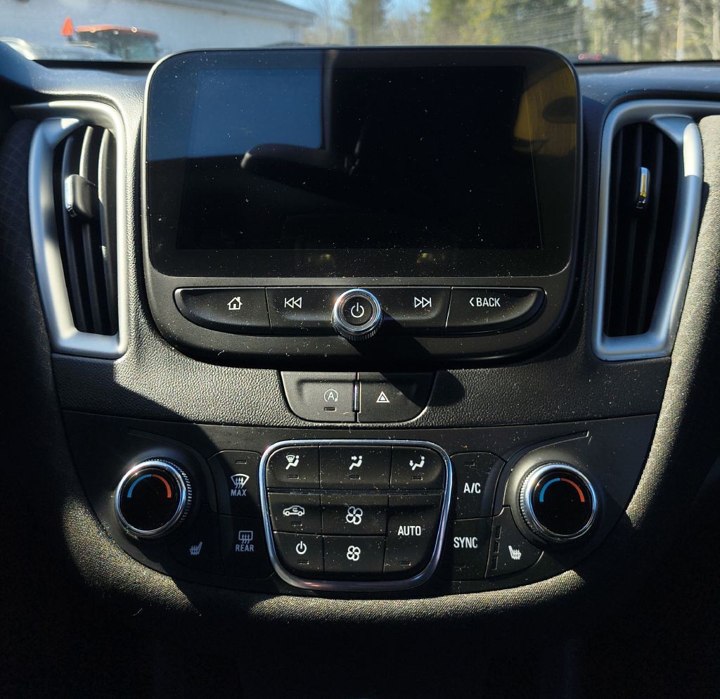 2023 Chevrolet Malibu Image 9