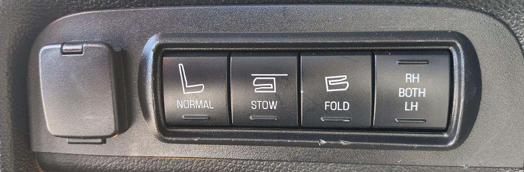 2016 Ford Explorer Image 17