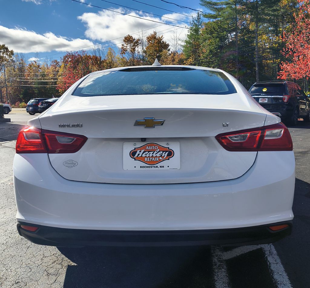 2023 Chevrolet Malibu Image 4