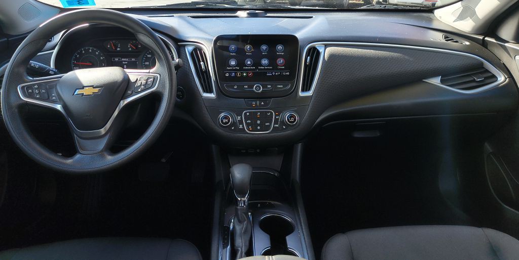 2023 Chevrolet Malibu Image 7