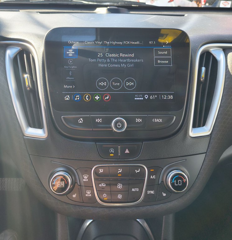 2023 Chevrolet Malibu Image 8