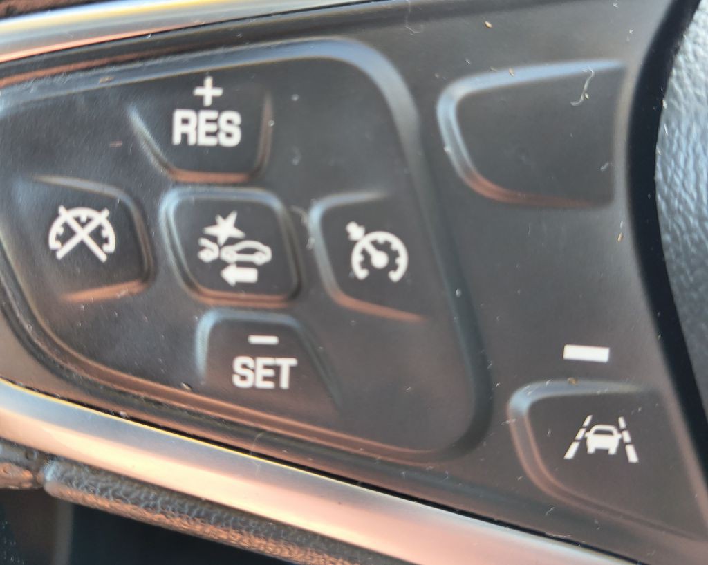 2023 Chevrolet Malibu Image 11