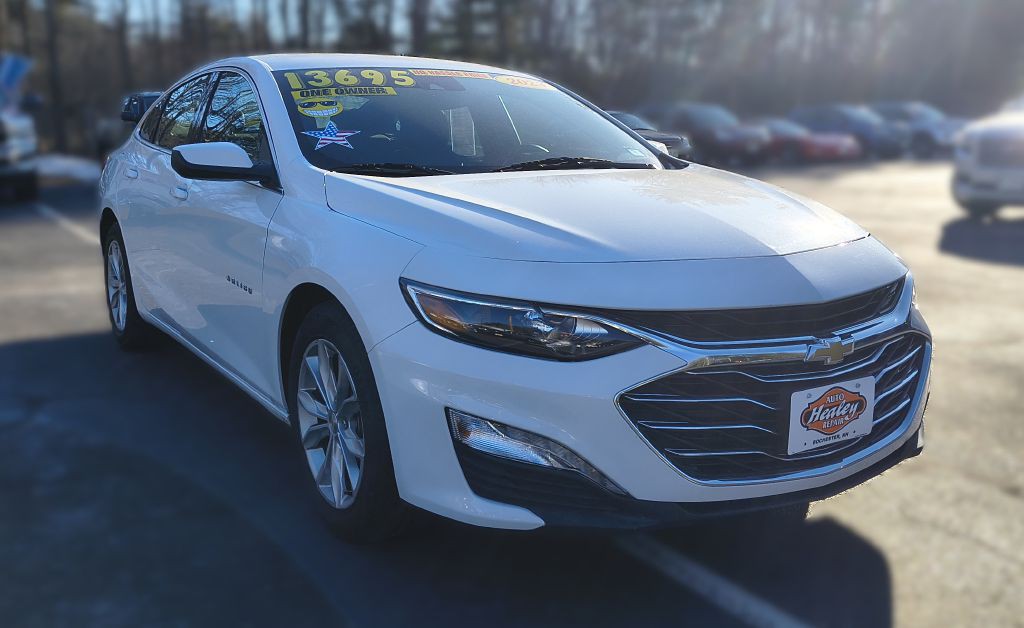 2023 Chevrolet Malibu Image 3