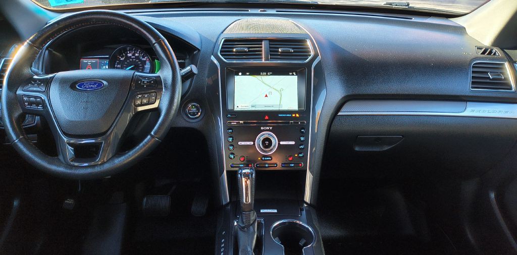 2018 Ford Explorer Image 12