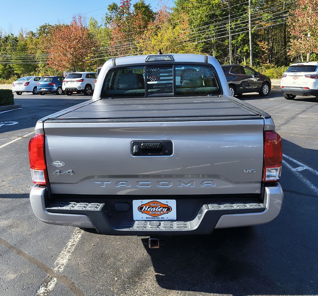 2016 Toyota Tacoma Image 4