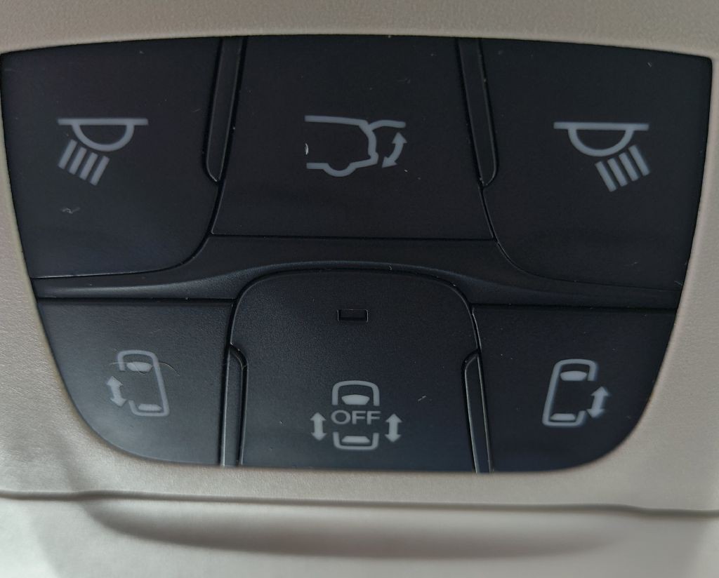2018 Chrysler Pacifica Image 15