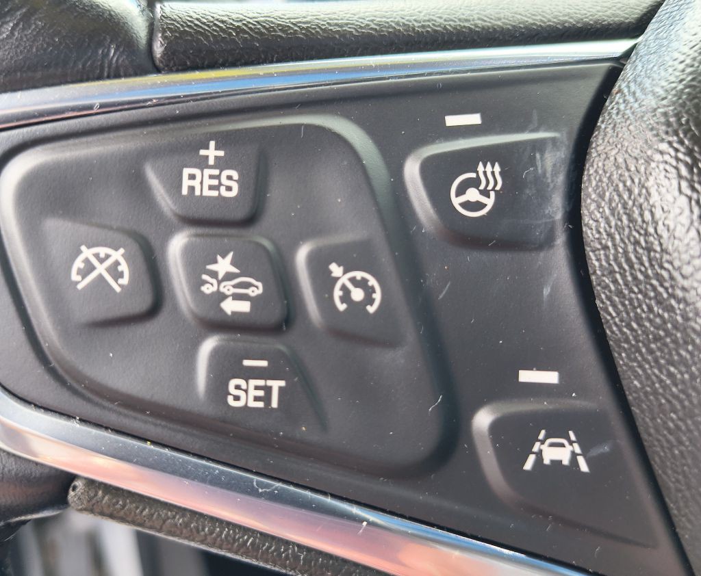 2019 Chevrolet Equinox Image 15