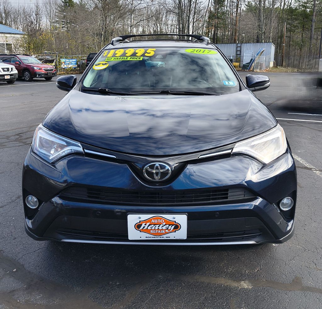 2017 Toyota Rav4 Image 2