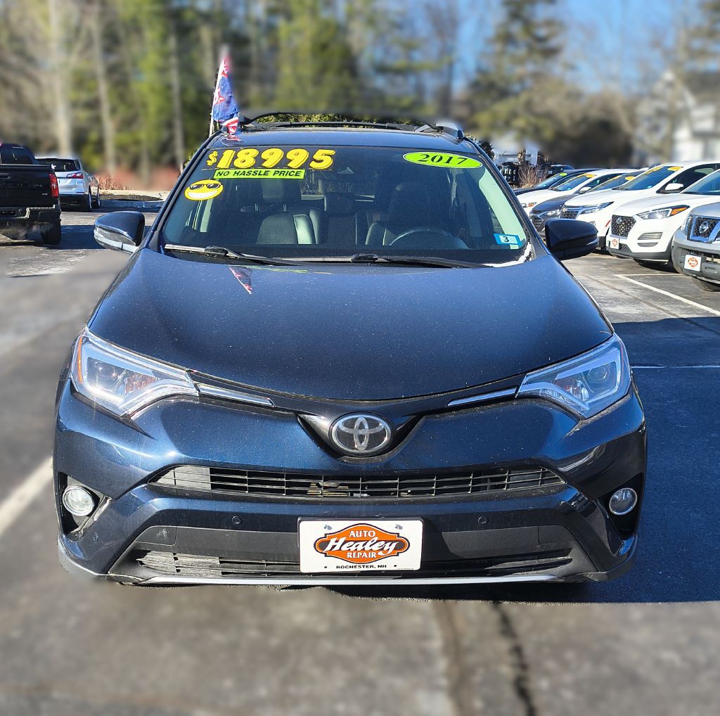 2017 Toyota Rav4 Image 2