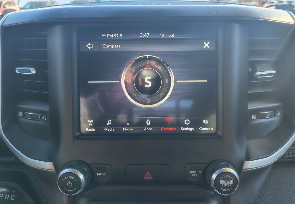 2021 RAM 1500 Image 16