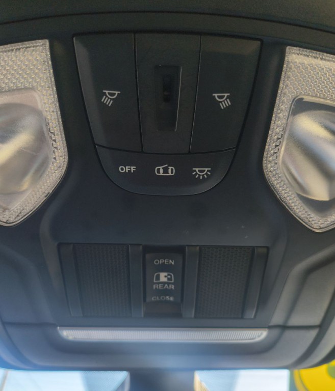 2021 RAM 1500 Image 17