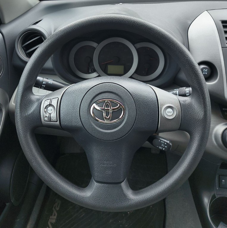 2012 Toyota Rav4 Image 7