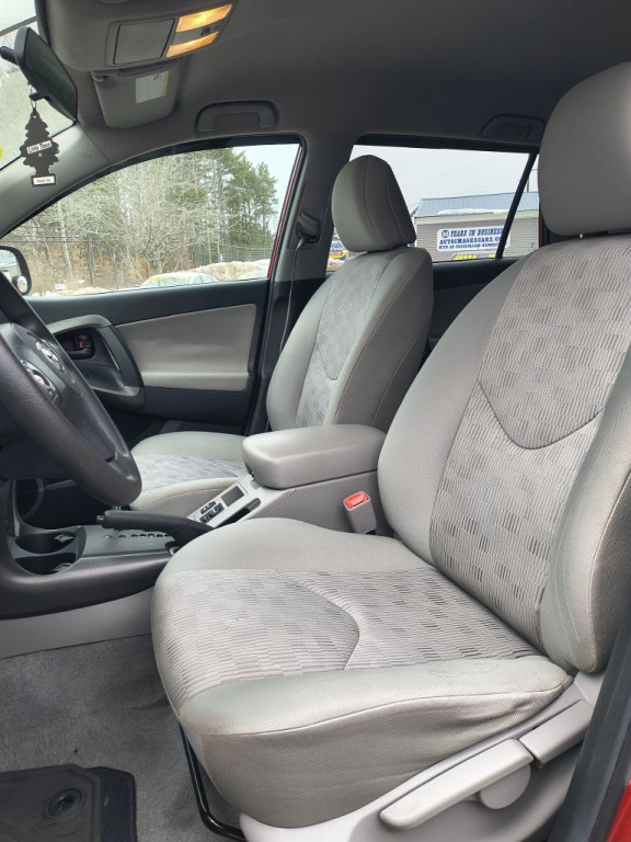 2012 Toyota Rav4 Image 10