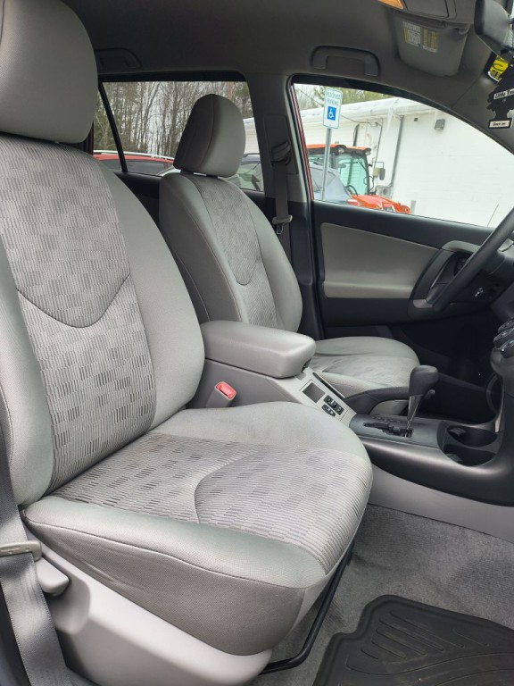 2012 Toyota Rav4 Image 11