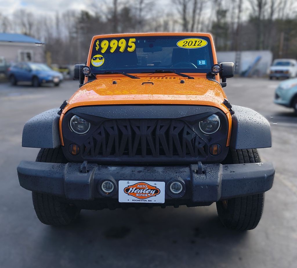 2012 Jeep Wrangler Image 2