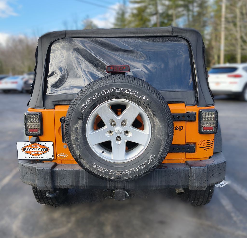 2012 Jeep Wrangler Image 5