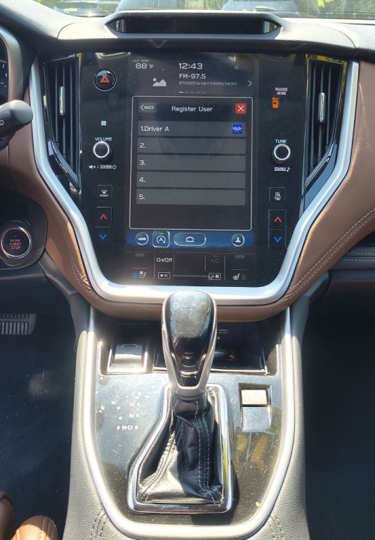 2020 Subaru Outback Image 10