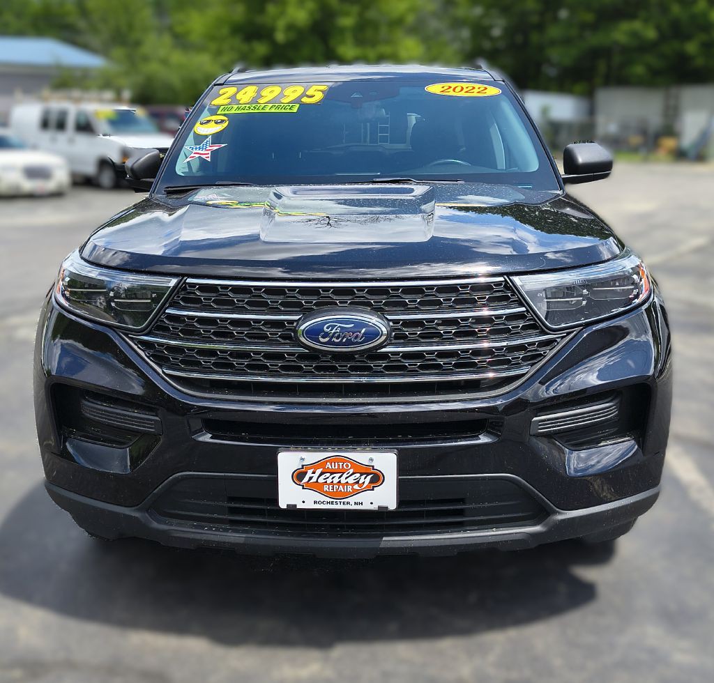 2022 Ford Explorer Image 2