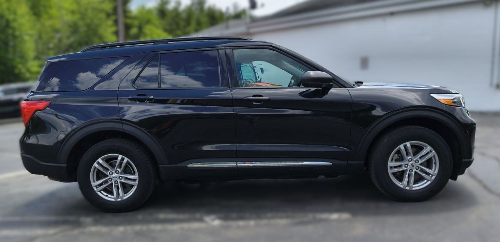 2022 Ford Explorer Image 3