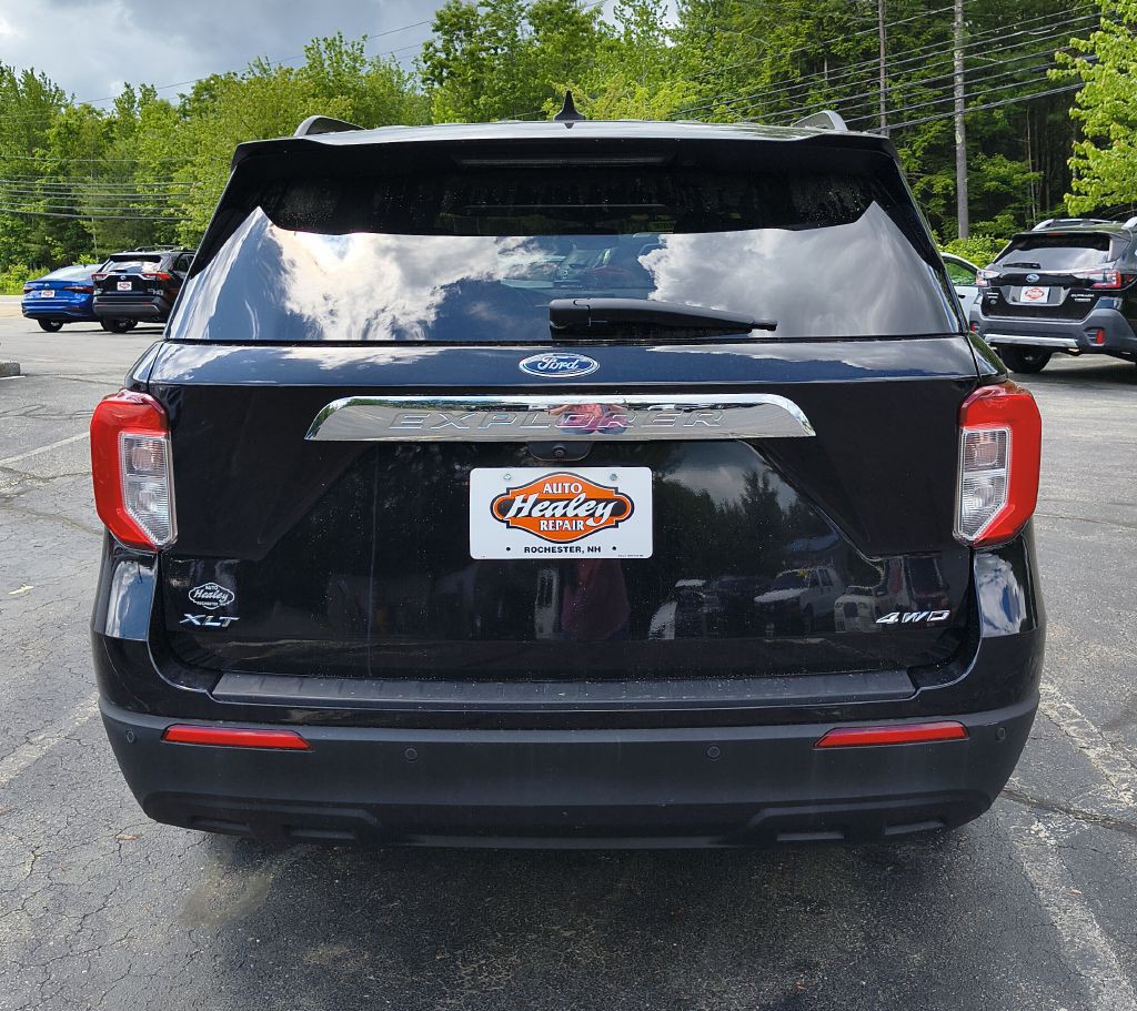 2022 Ford Explorer Image 4