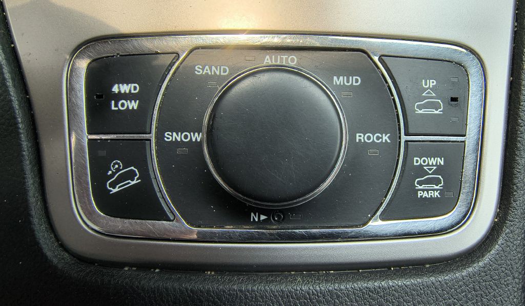 2021 Jeep Grand Cherokee Image 19