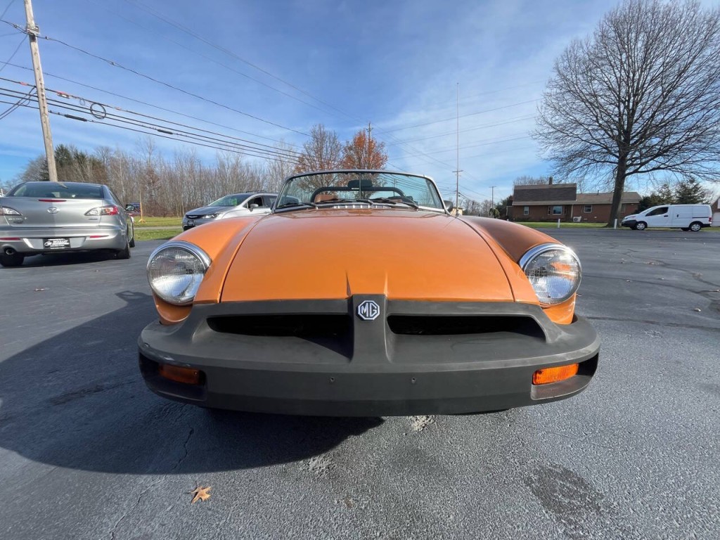 1976 MG MGB Image 6