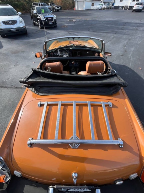 1976 MG MGB Image 8