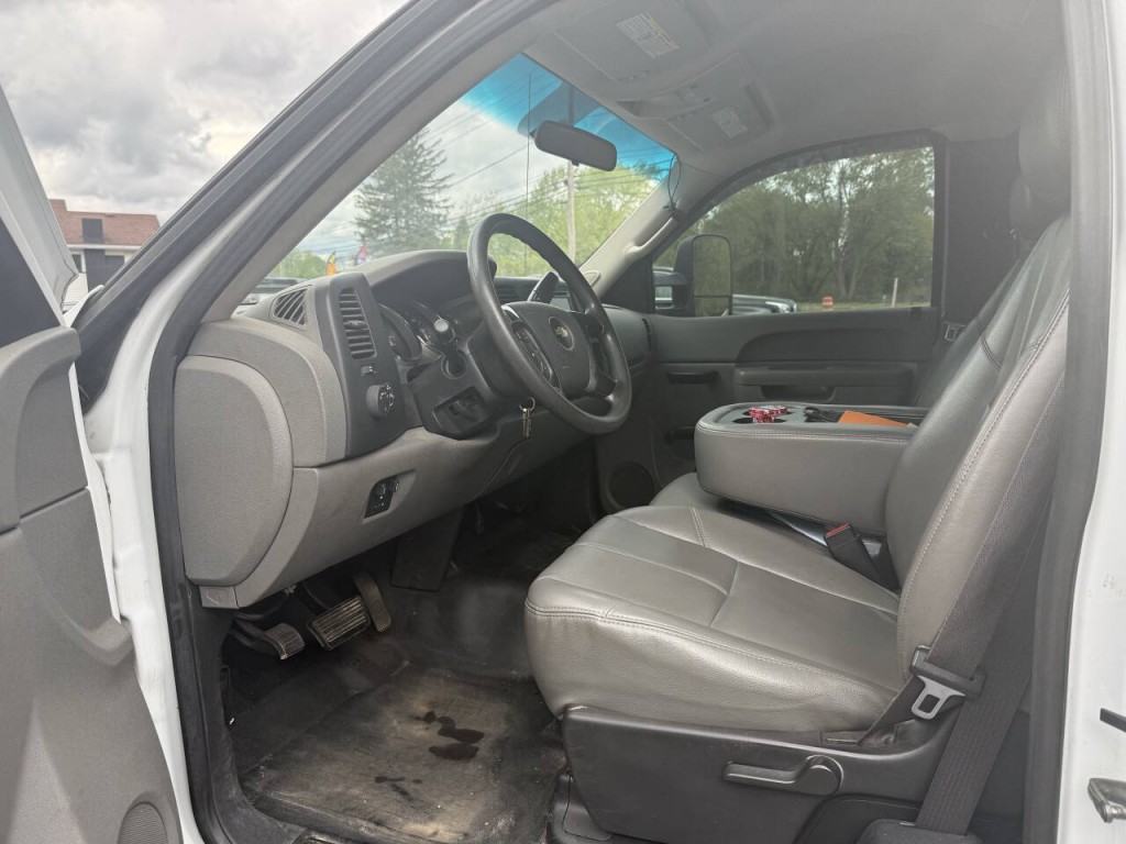2012 Chevrolet Silverado 1500 Image 17