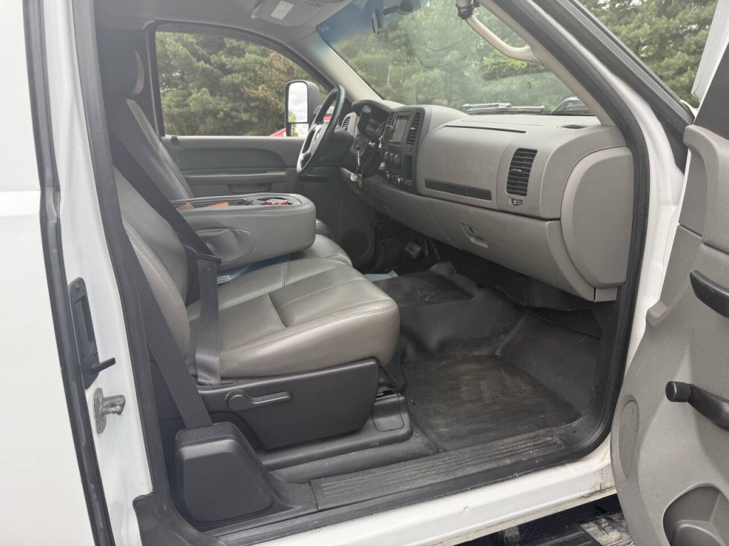 2012 Chevrolet Silverado 1500 Image 19