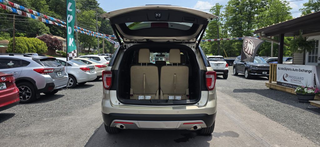 2017 Ford Explorer Image 24