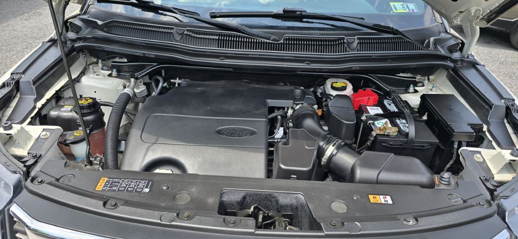 2017 Ford Explorer Image 37