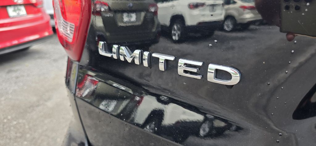 2018 Ford Explorer Image 19