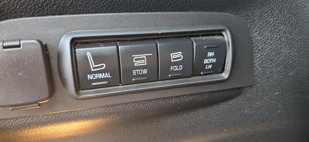 2018 Ford Explorer Image 21