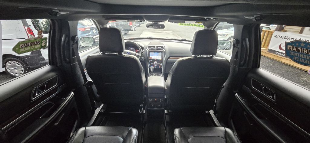 2018 Ford Explorer Image 39