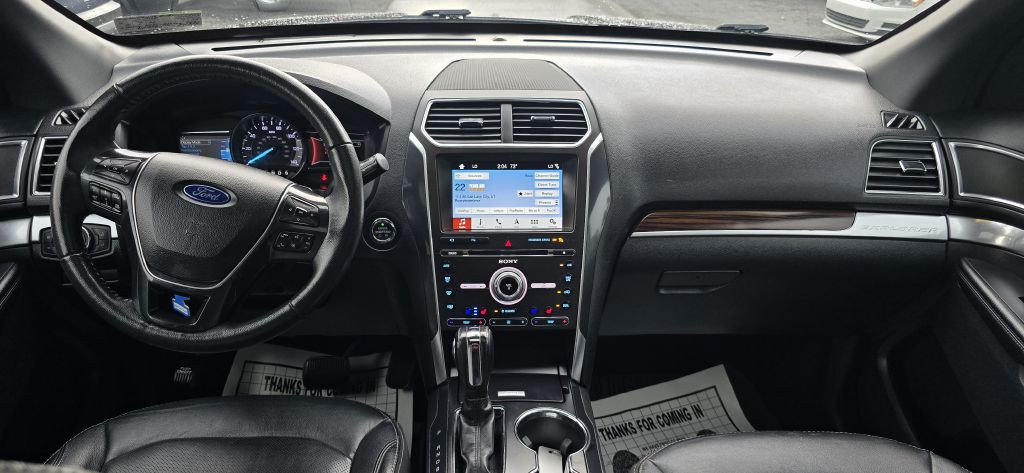 2018 Ford Explorer Image 40