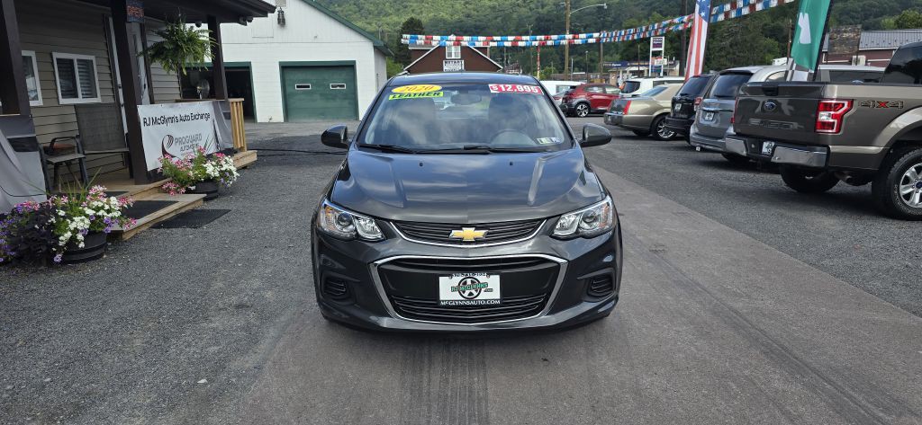 2020 Chevrolet Sonic Image 3