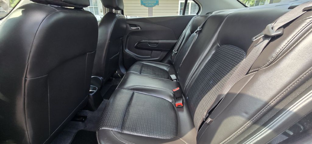 2020 Chevrolet Sonic Image 22