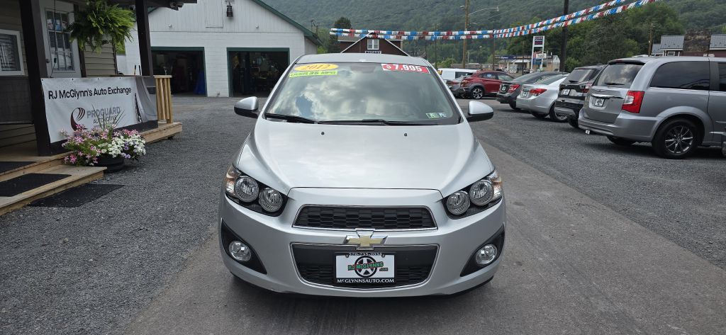 2012 Chevrolet Sonic Image 3