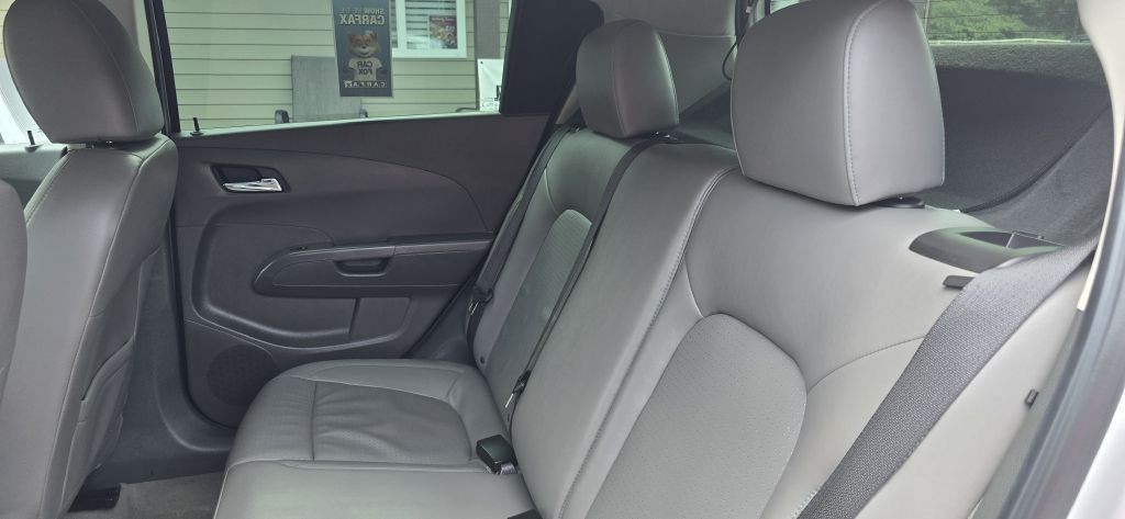2012 Chevrolet Sonic Image 16